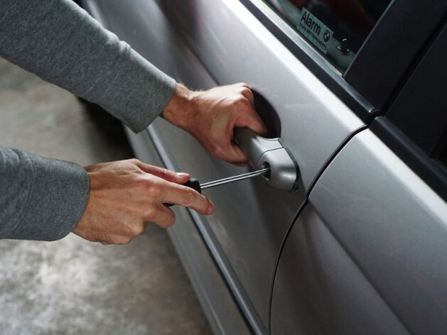 Возврат угнанного автомобиля