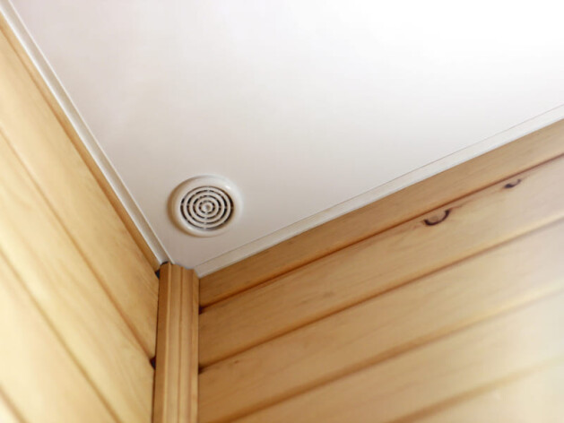 Как защитить деревянный дом от пожара